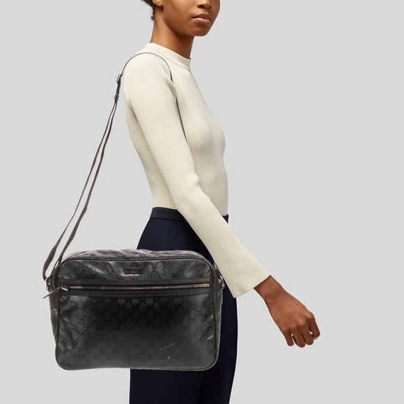 Gucci Monogram Imprime Messenger Bag - Picture 10 of 10